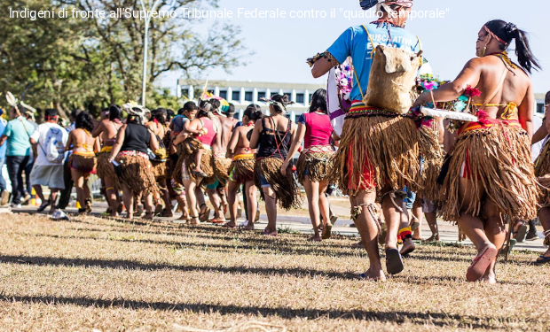 I vescovi del Brasile contro la legge anti-indigenista: 